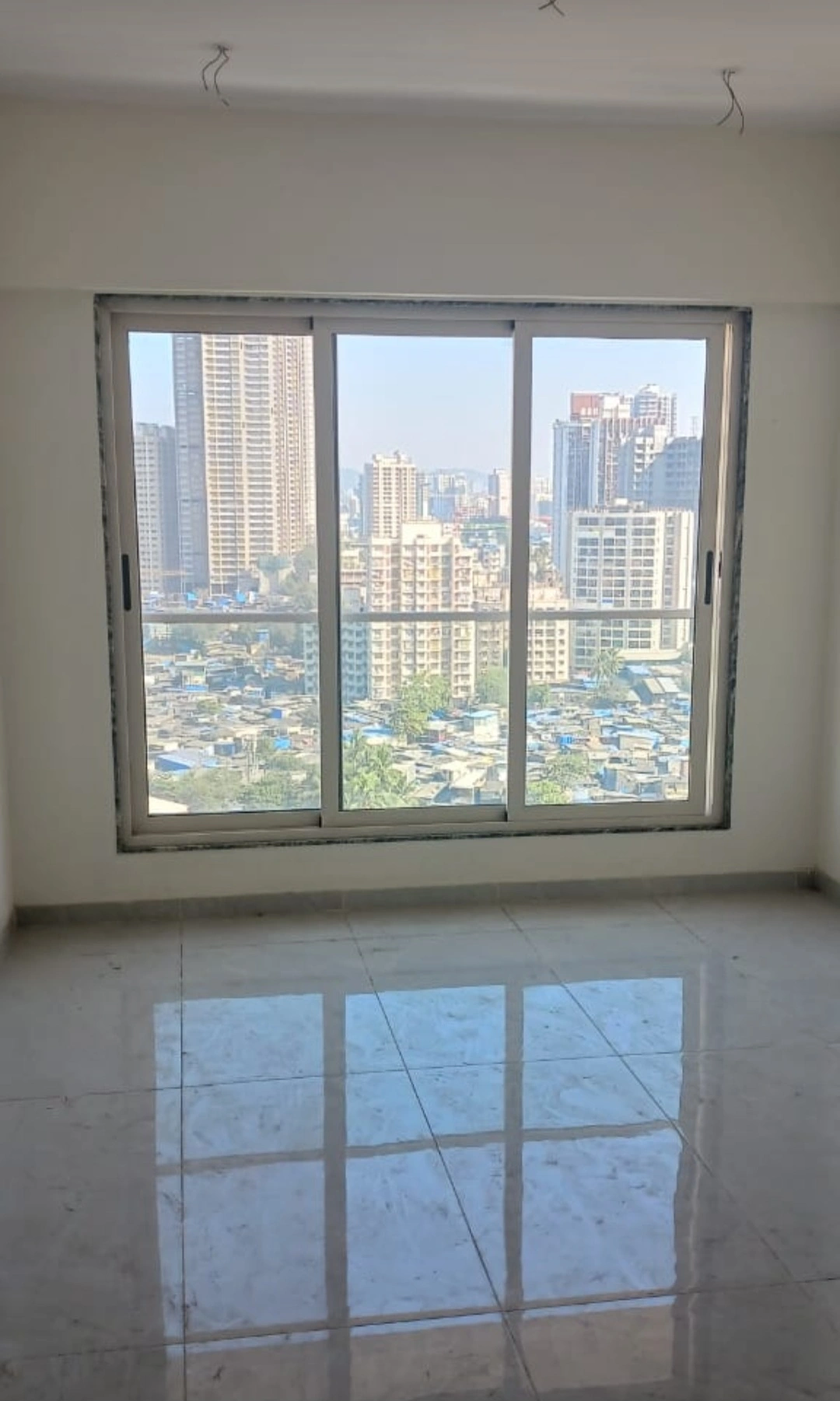 2.5 BHK Flat for Rent in Bharat Arize Tower, Goregaon West