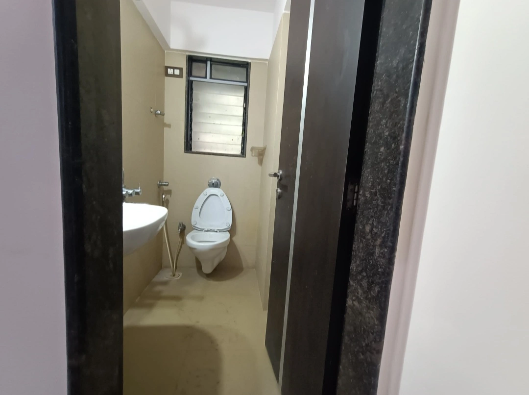 2 BHK Flat for Rent in Sanklap Apartment , Goregaon West