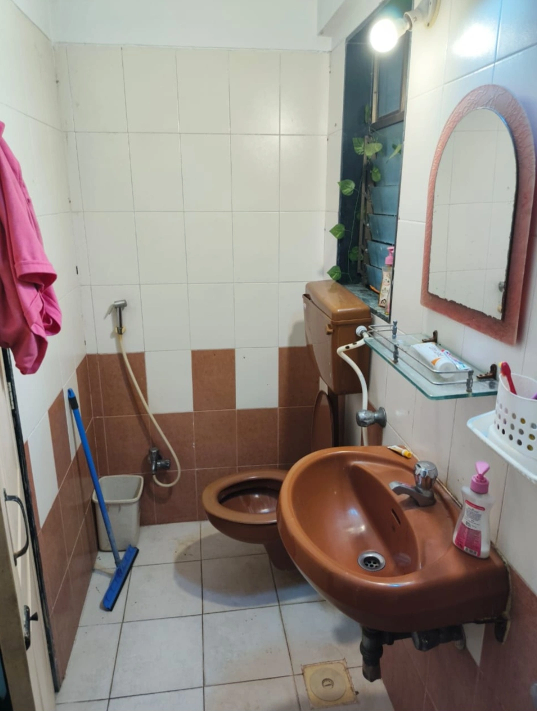 1 BHK Flat for Rent in Acme Complex, Goregaon West