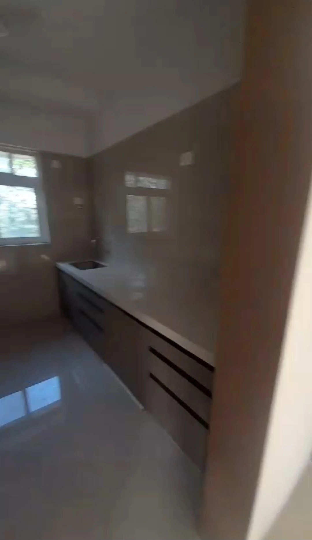 2 BHK Flat for Rent in Paras Tower, Goregaon West