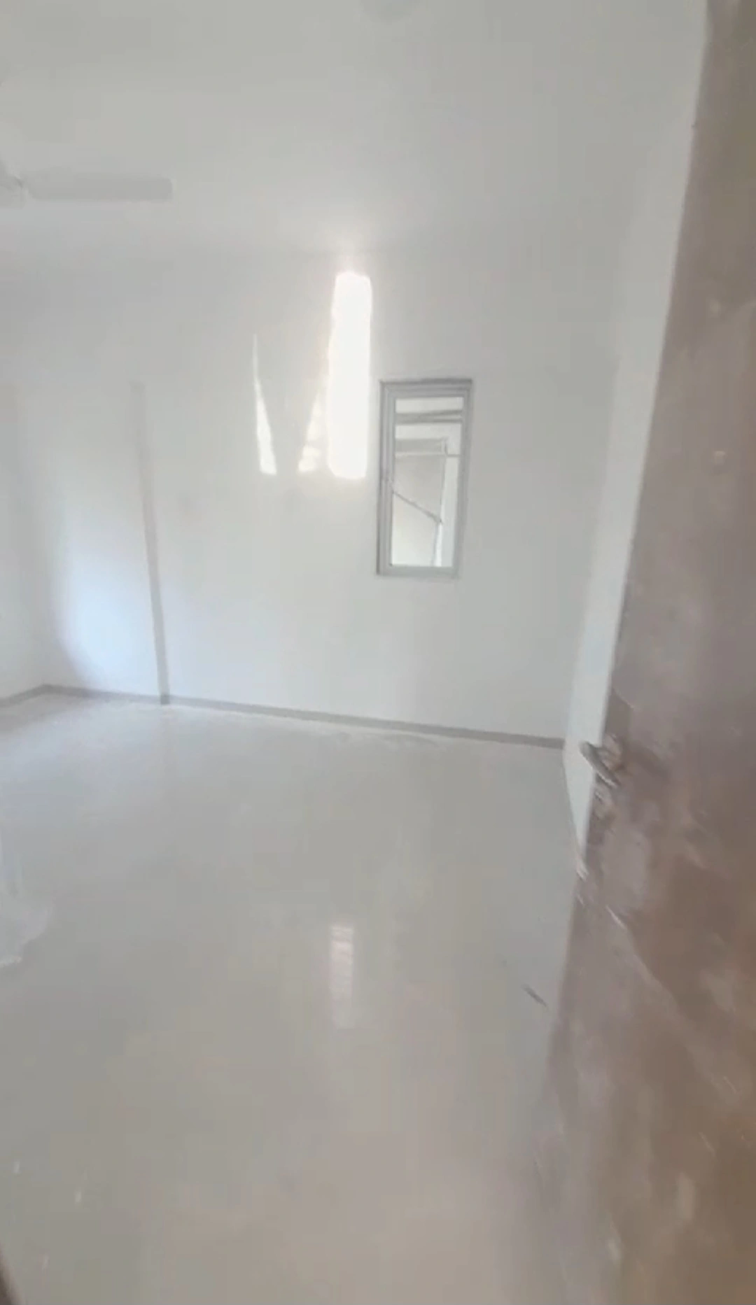 2 BHK Flat for Rent in Paras Tower, Goregaon West