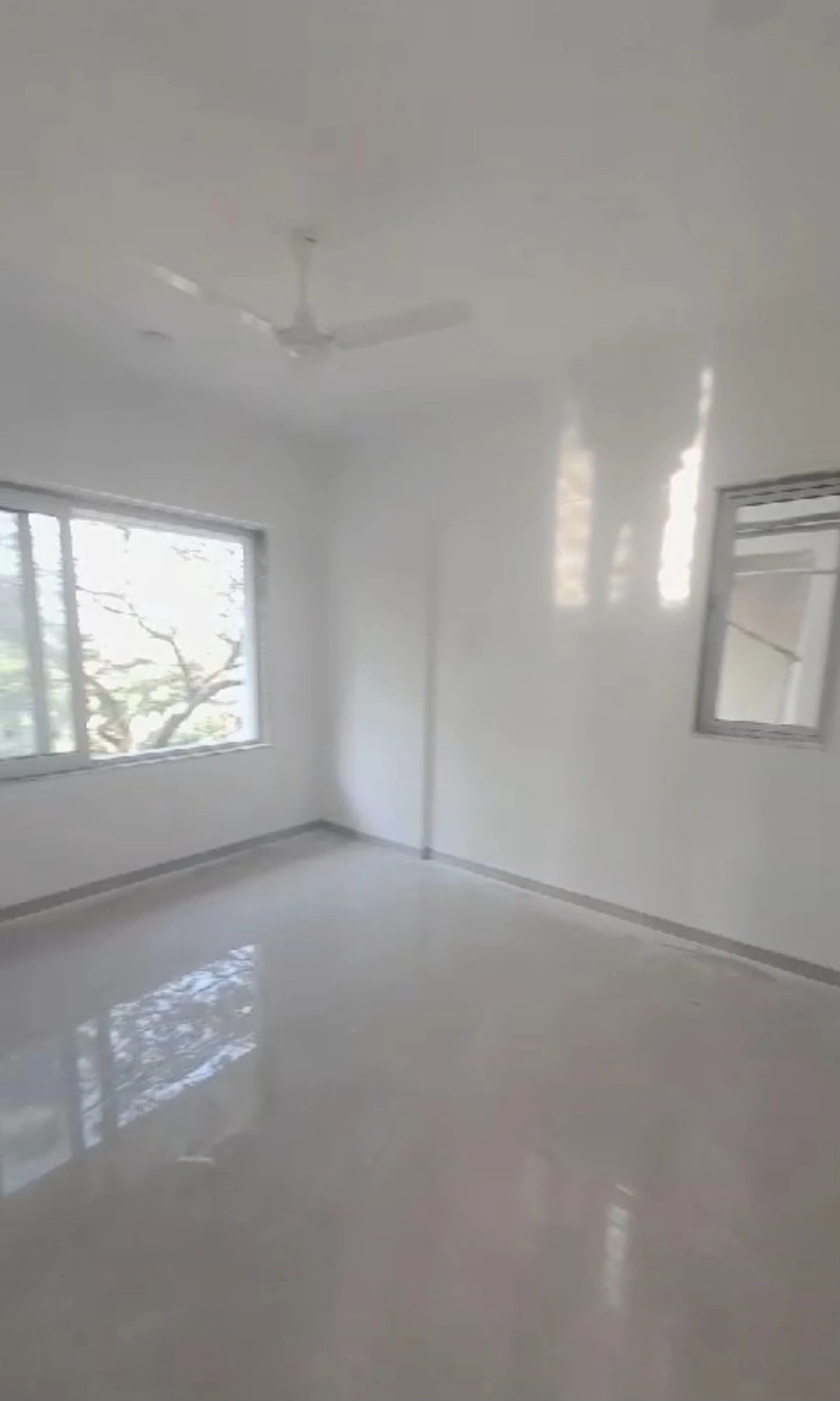 2 BHK Flat for Rent in Paras Tower, Goregaon West