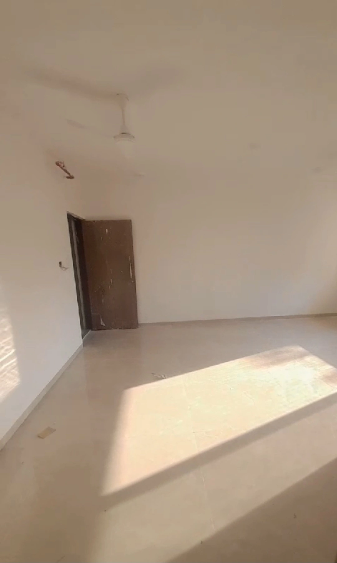2 BHK Flat for Rent in Paras Tower, Goregaon West
