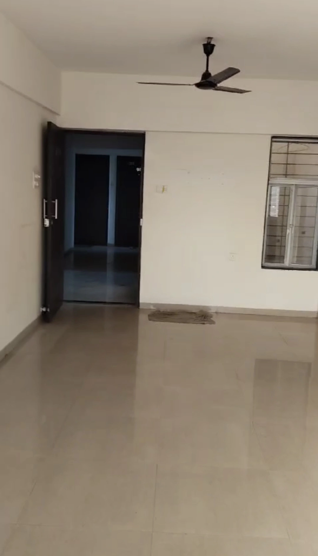 3 BHK Flat for Rent in Pearl Tower, Goregaon West