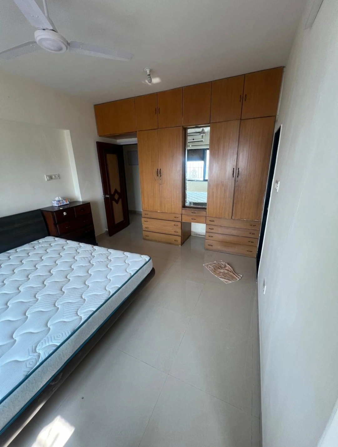 2 BHK Flat for Rent in Whispring Heights , Malad West