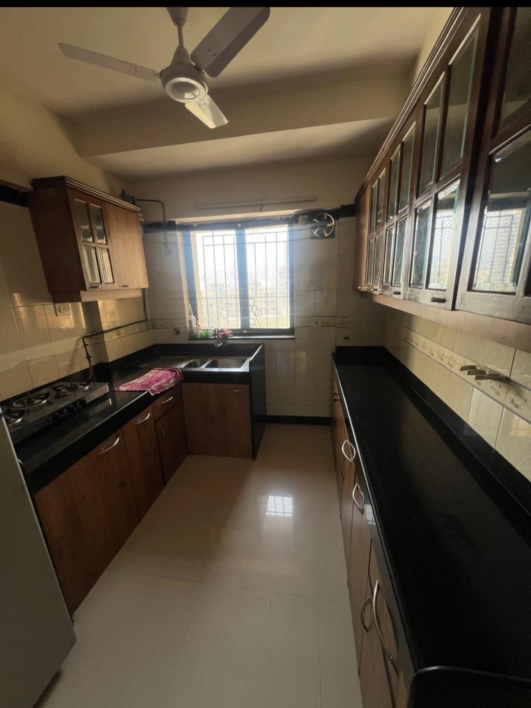 2 BHK Flat for Rent in Whispring Heights , Malad West