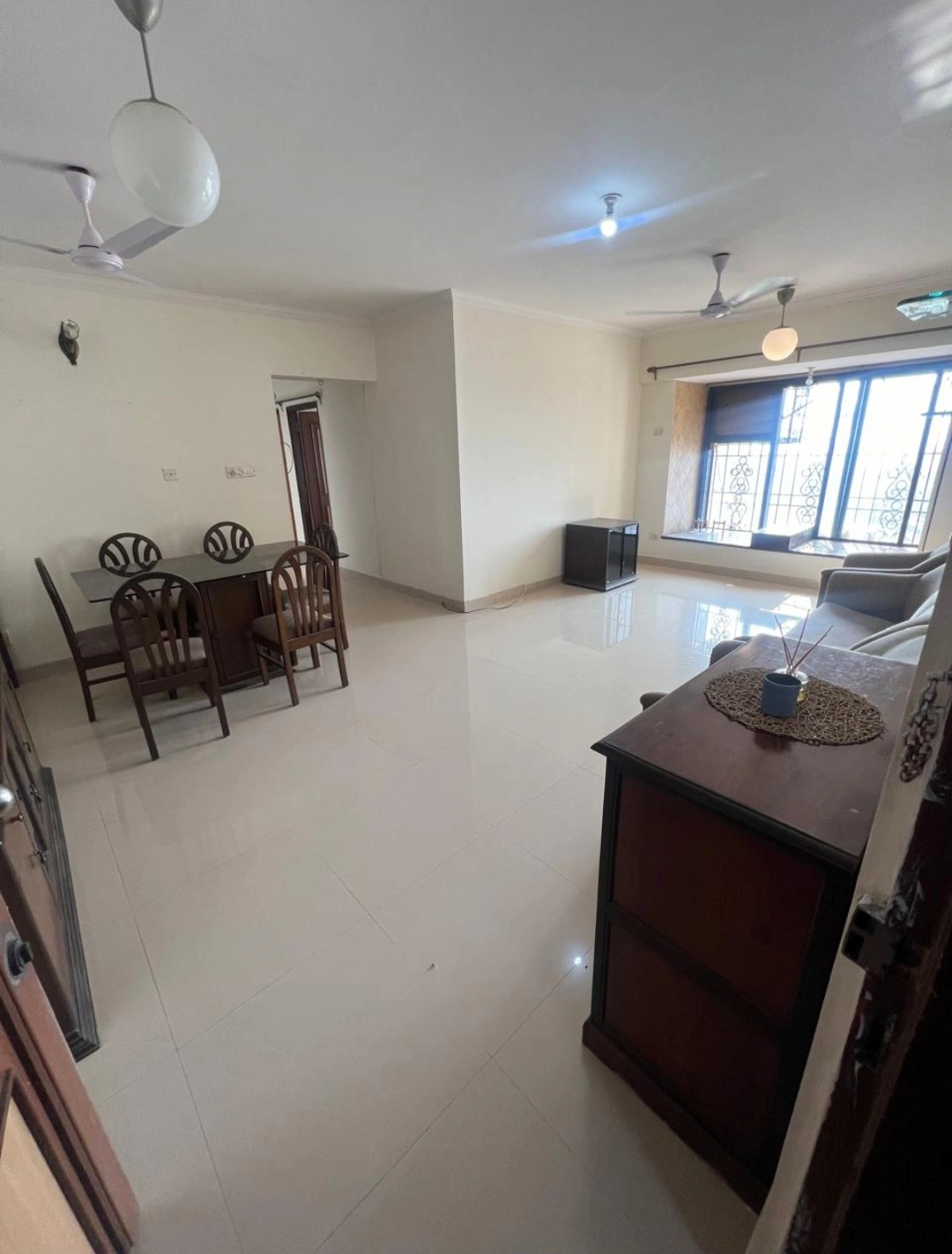 2 BHK Flat for Rent in Whispring Heights , Malad West