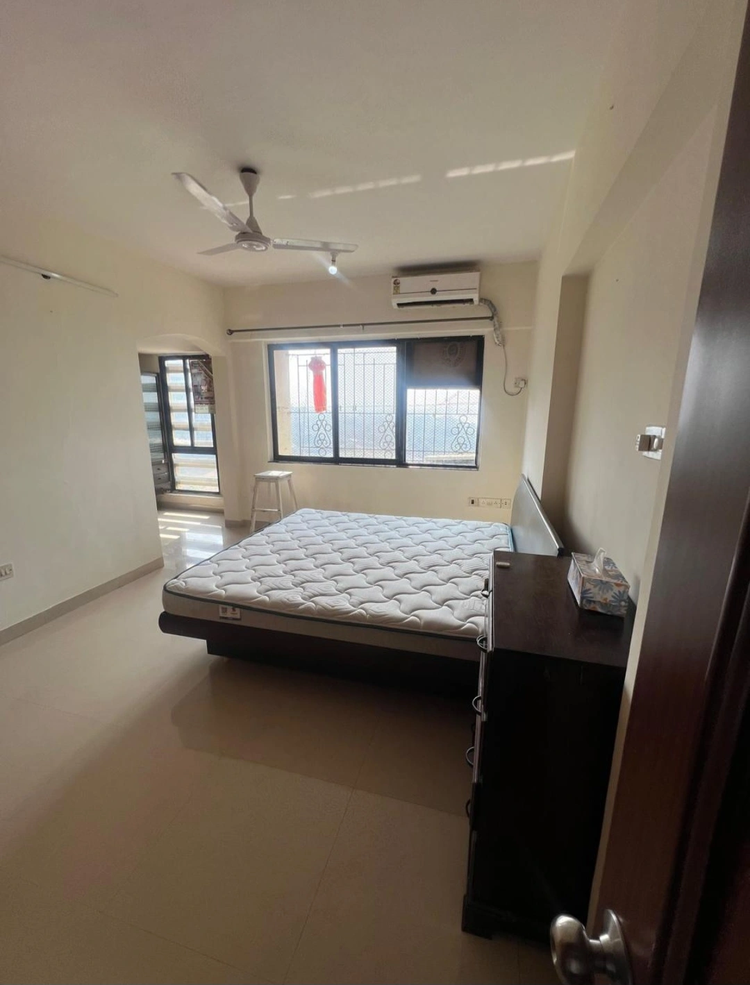 2 BHK Flat for Rent in Whispring Heights , Malad West