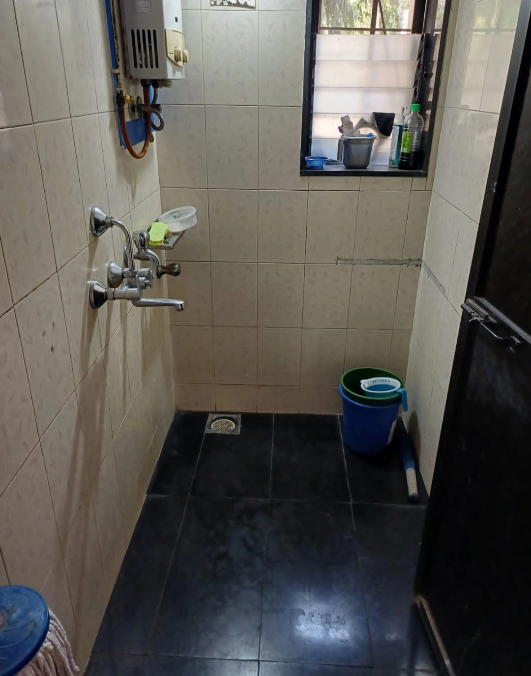 2 BHK Flat for Rent in Liberty Garden , Malad West