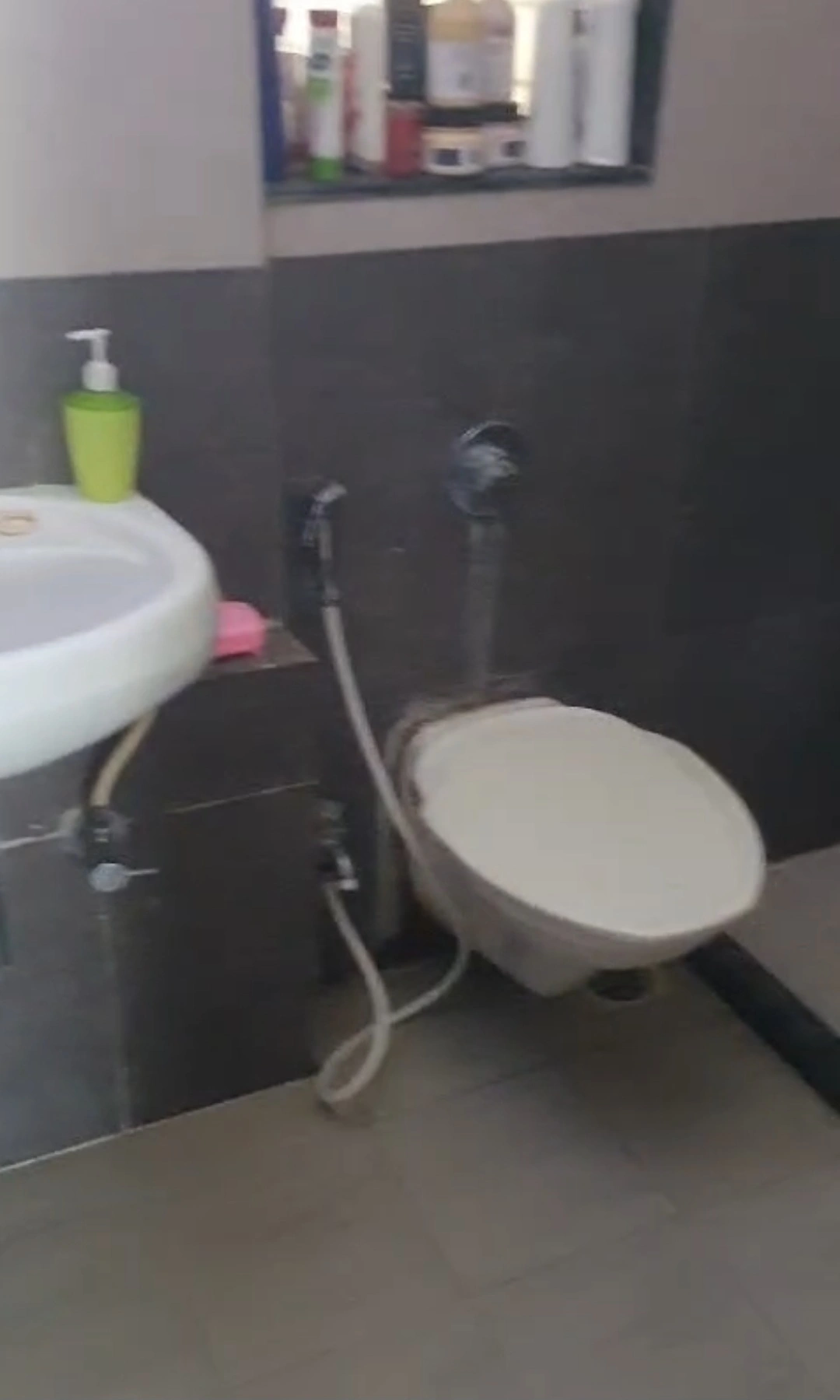 2 BHK Flat for Rent in Raj Yog Tower, Goregaon West