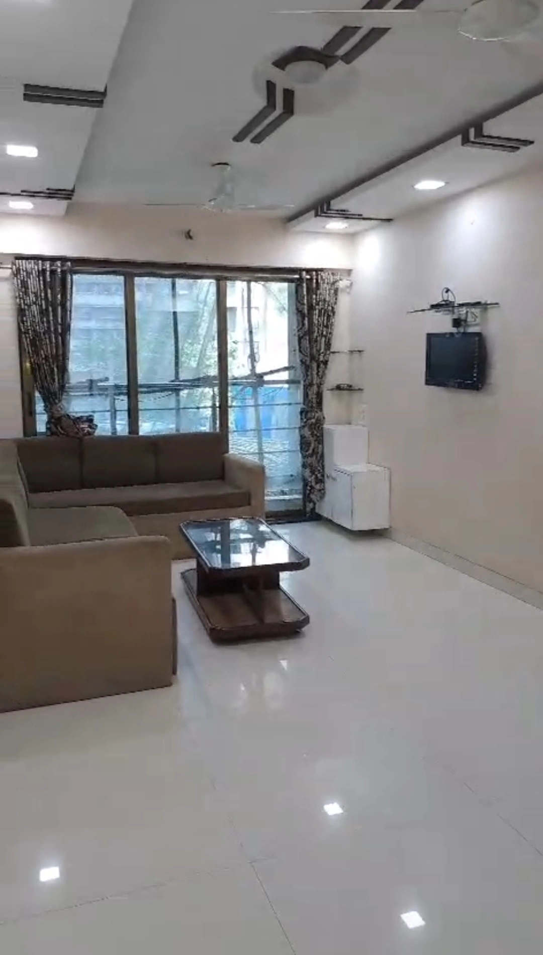 2 BHK Flat for Rent in Chamunda Jewel Tower, Goregaon West