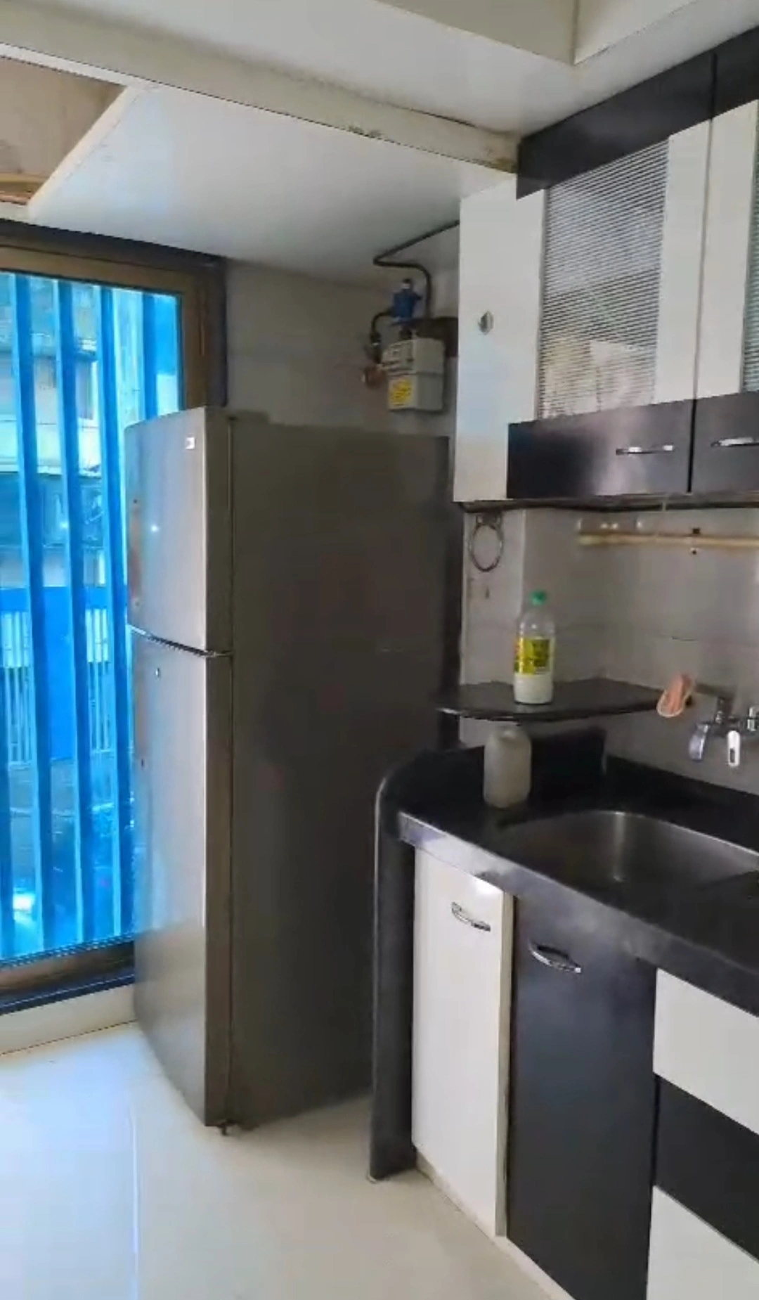 2 BHK Flat for Rent in Chamunda Jewel Tower, Goregaon West