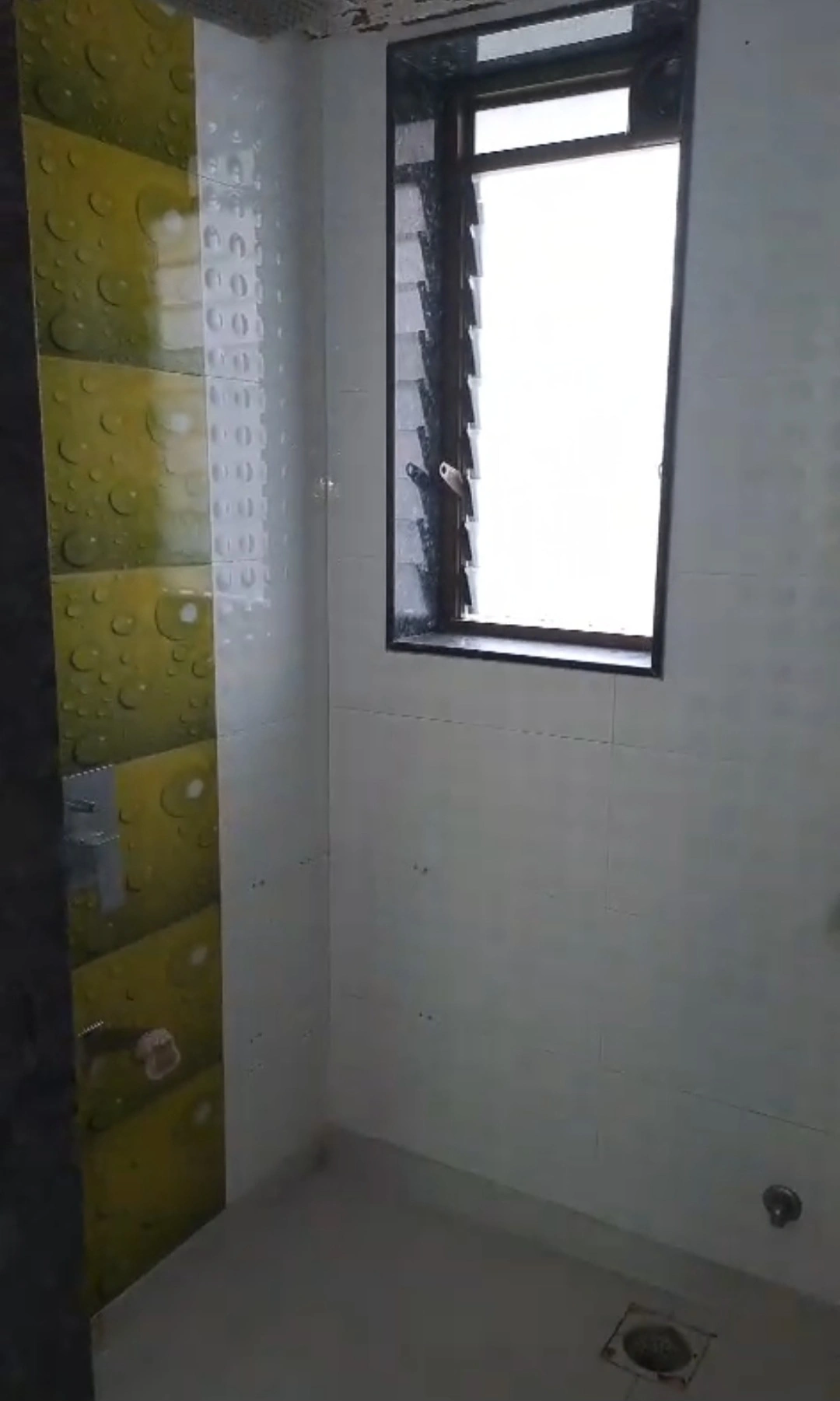 2 BHK Flat for Rent in Chamunda Jewel Tower, Goregaon West