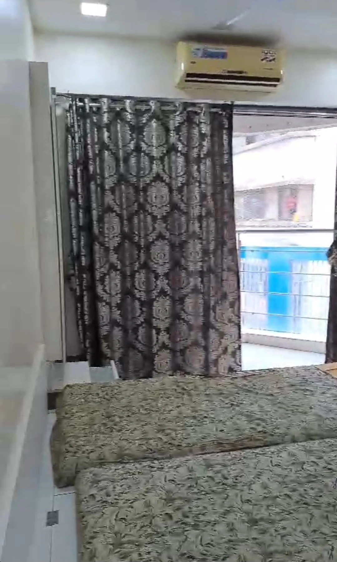 2 BHK Flat for Rent in Chamunda Jewel Tower, Goregaon West