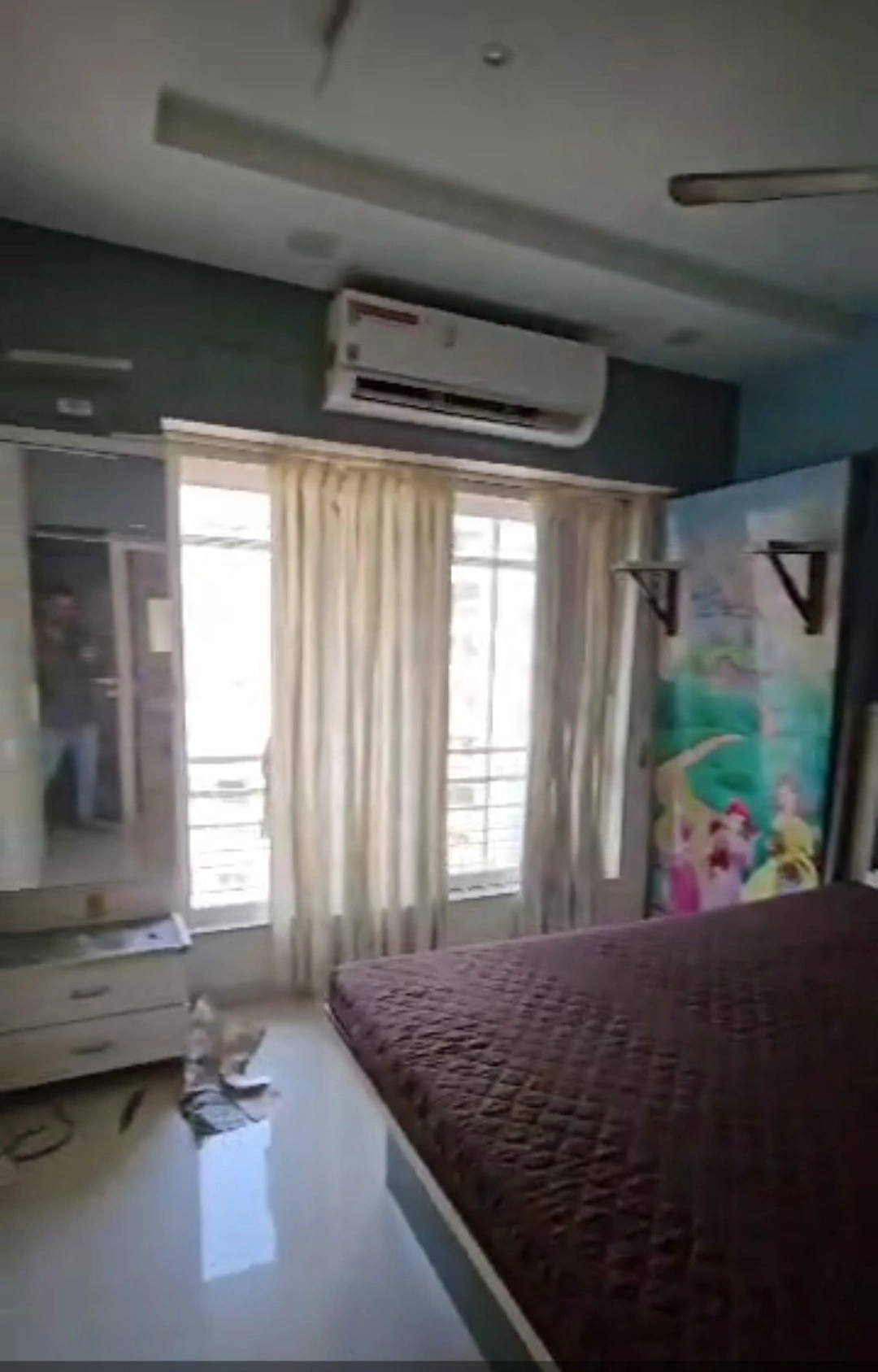 1 BHK Flat for Rent in Marina Enclave , Malad West