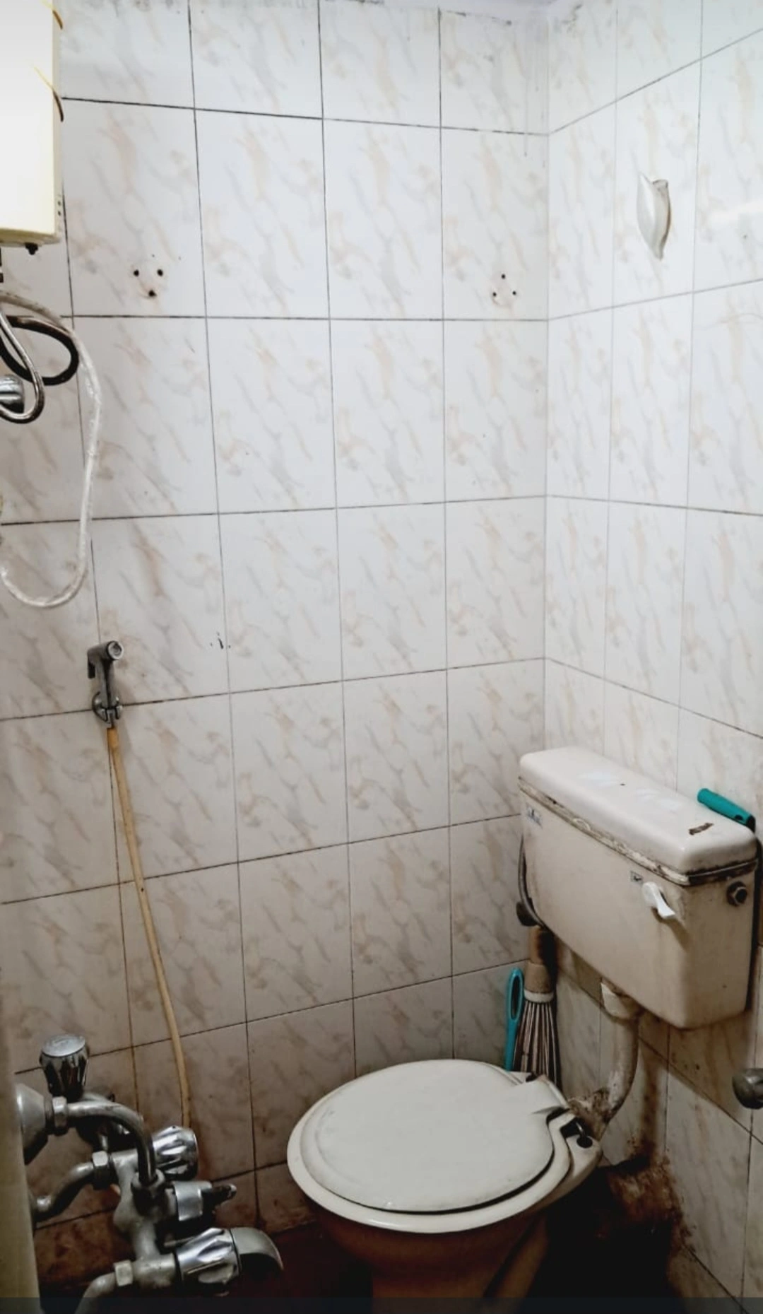 1 BHK Flat for Rent in Suchi Dham Complex, Malad East