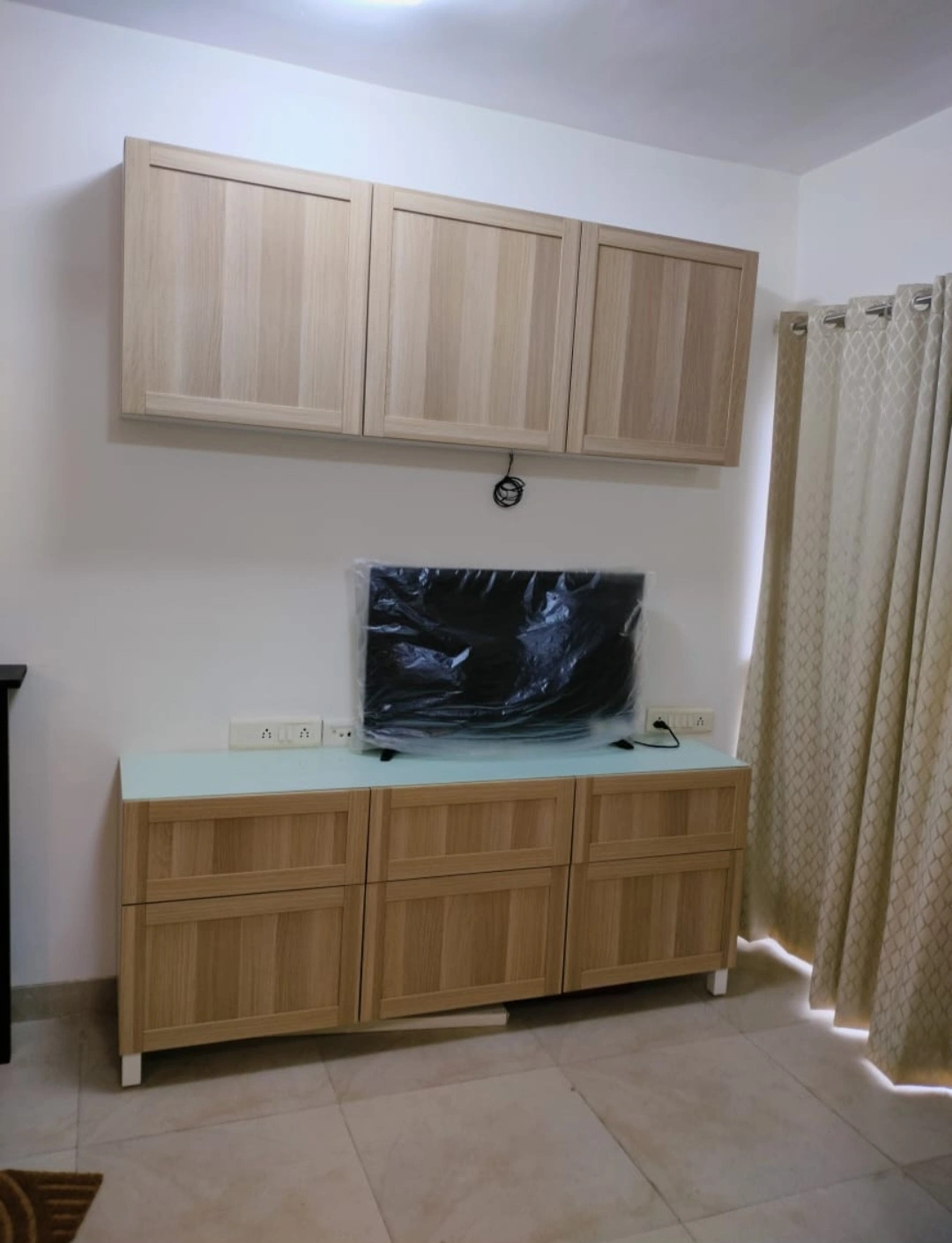 2 BHK Flat for Rent in Conwood Astoria Tower, Goregaon East