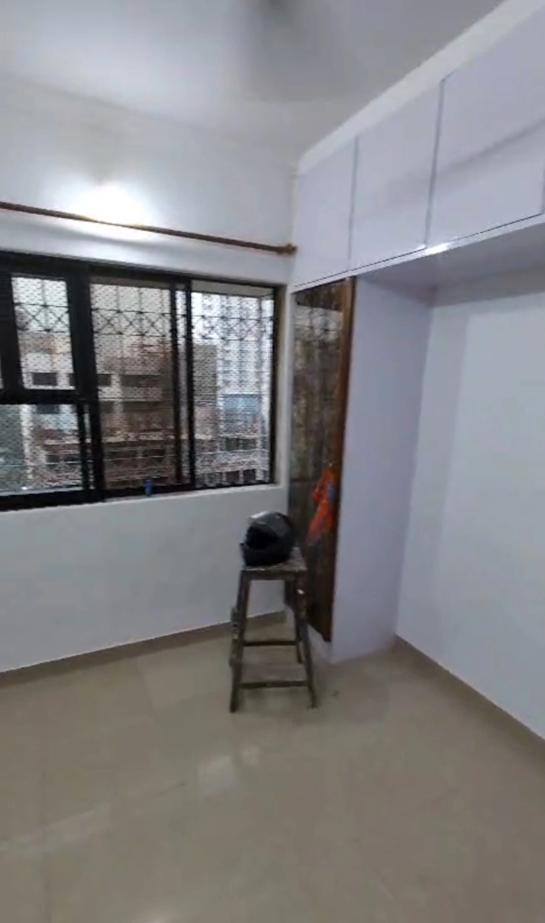 1 BHK Flat for Rent in Dheeraj Jamuna Society, Malad West