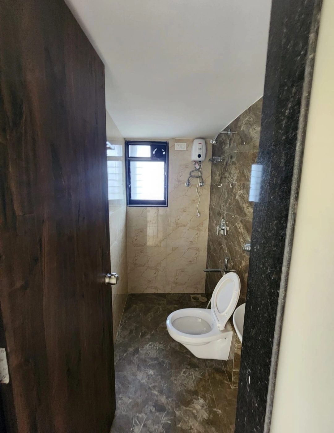 2.5 BHK Flat for Rent in Mayur Residency, Malad East