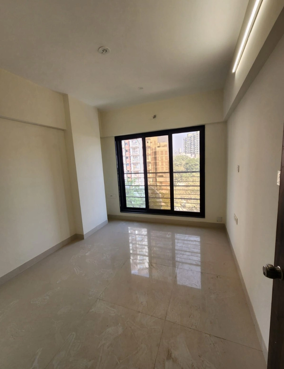 2.5 BHK Flat for Rent in Mayur Residency, Malad East