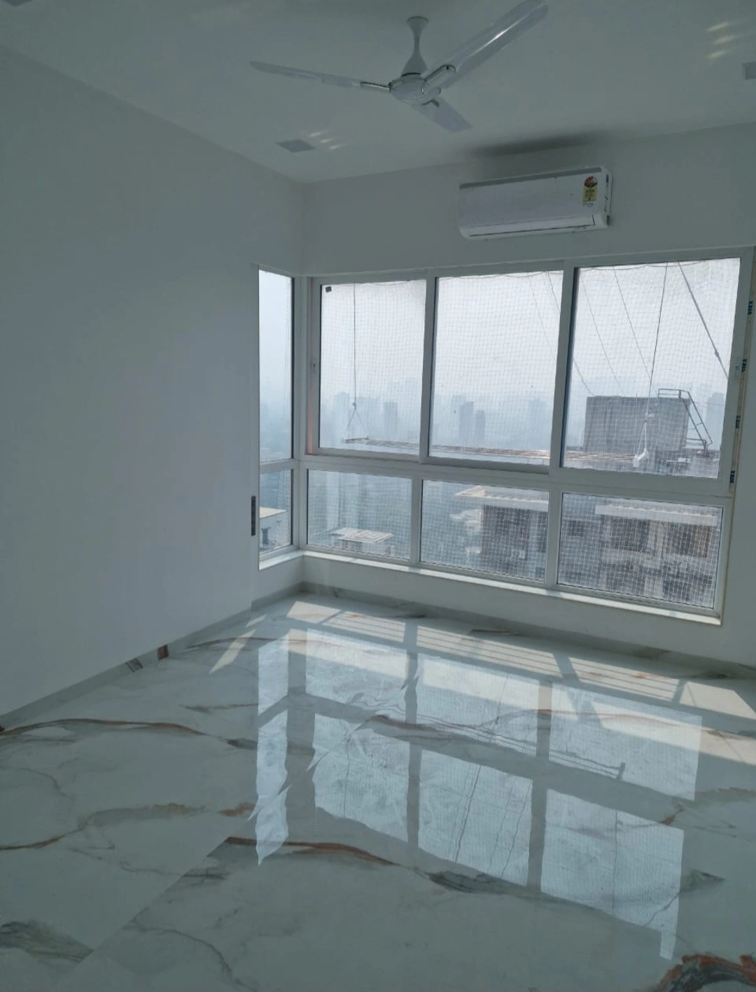 2 BHK Flat for Rent in Upper 97 Tower, Malad East