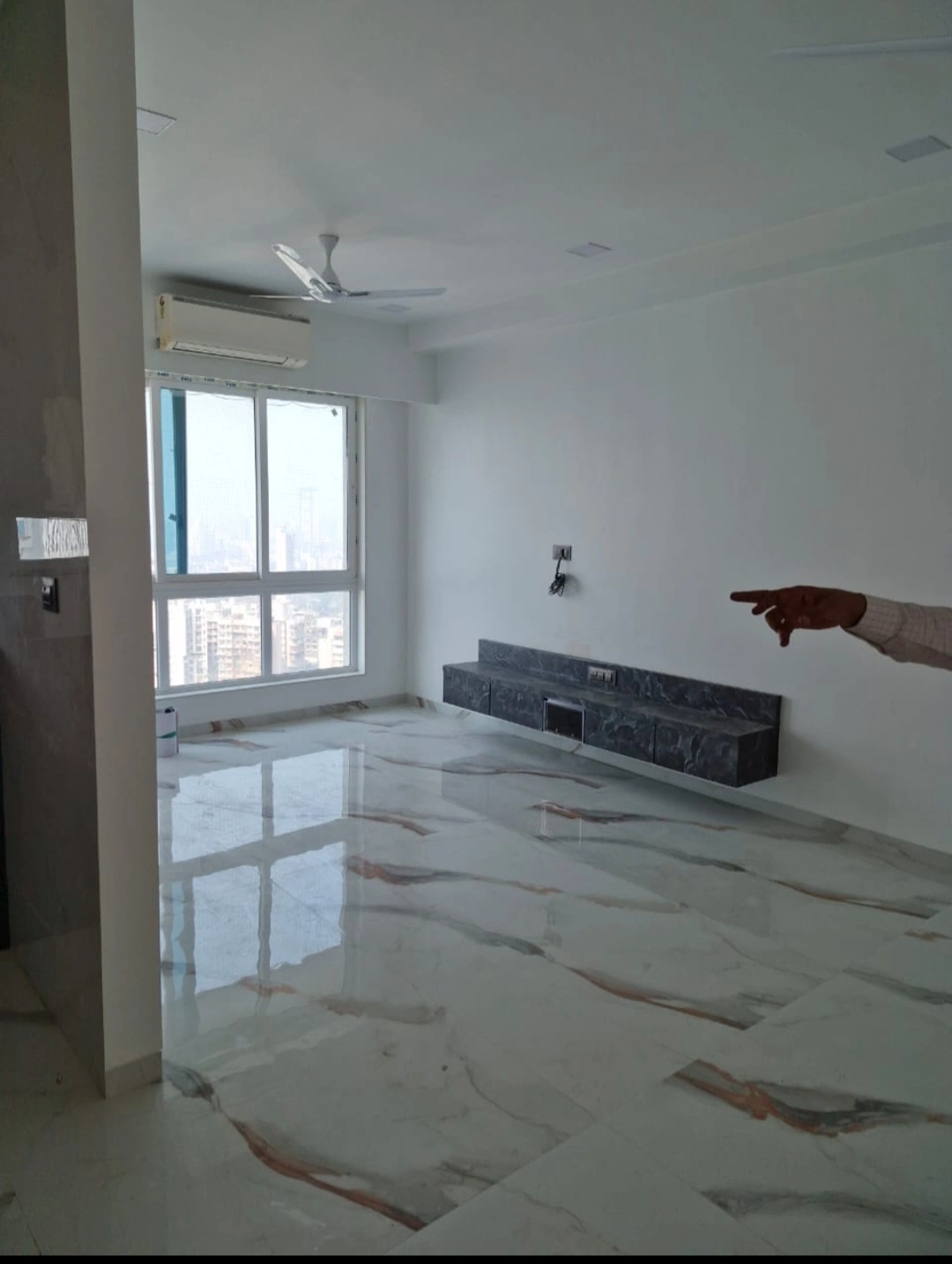 2 BHK Flat for Rent in Upper East 97, Malad East