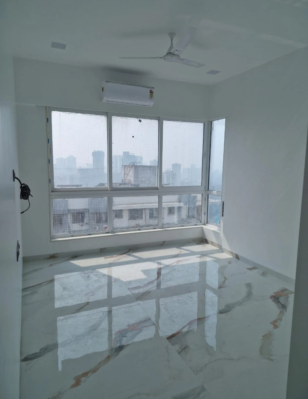 2 BHK Flat for Rent in Upper 97 Tower, Malad East