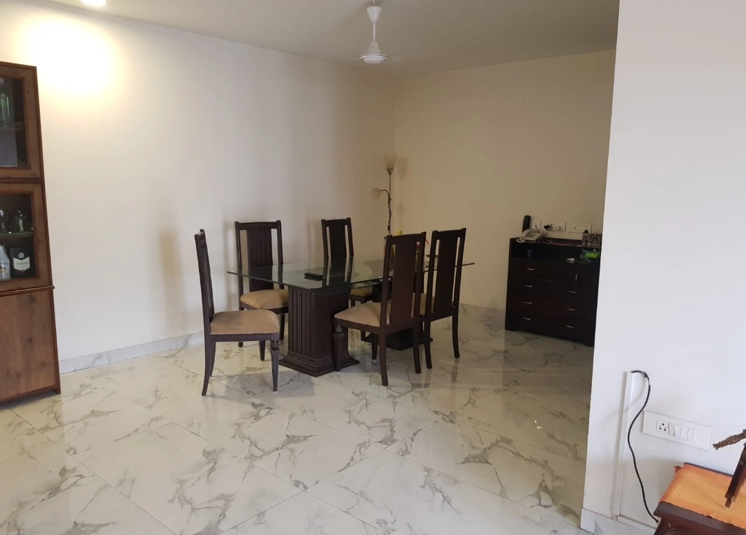 Single Room Girls only Flat for PG in Raheja Ridgewood , Goregaon East