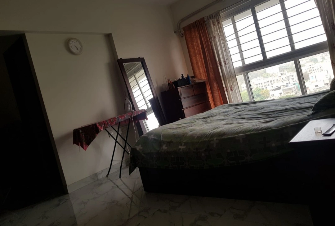 Single Room Girls only Flat for PG in Raheja Ridgewood , Goregaon East