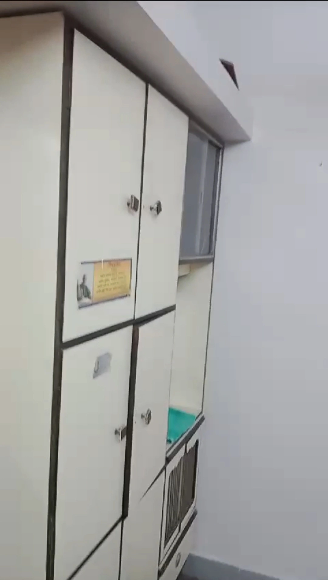 2 BHK Flat for Rent in Seven Stat Apartment , Goregaon East