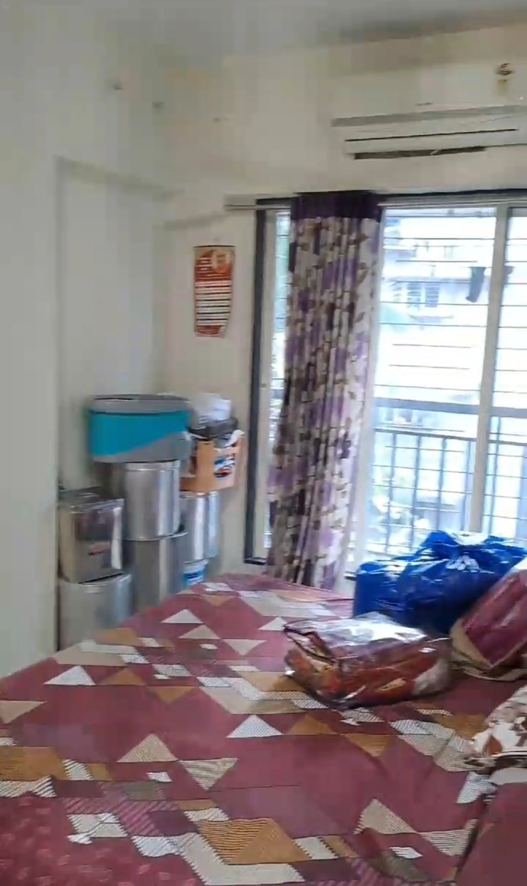 2 BHK Flat for Rent in Manali Society, Goregaon West