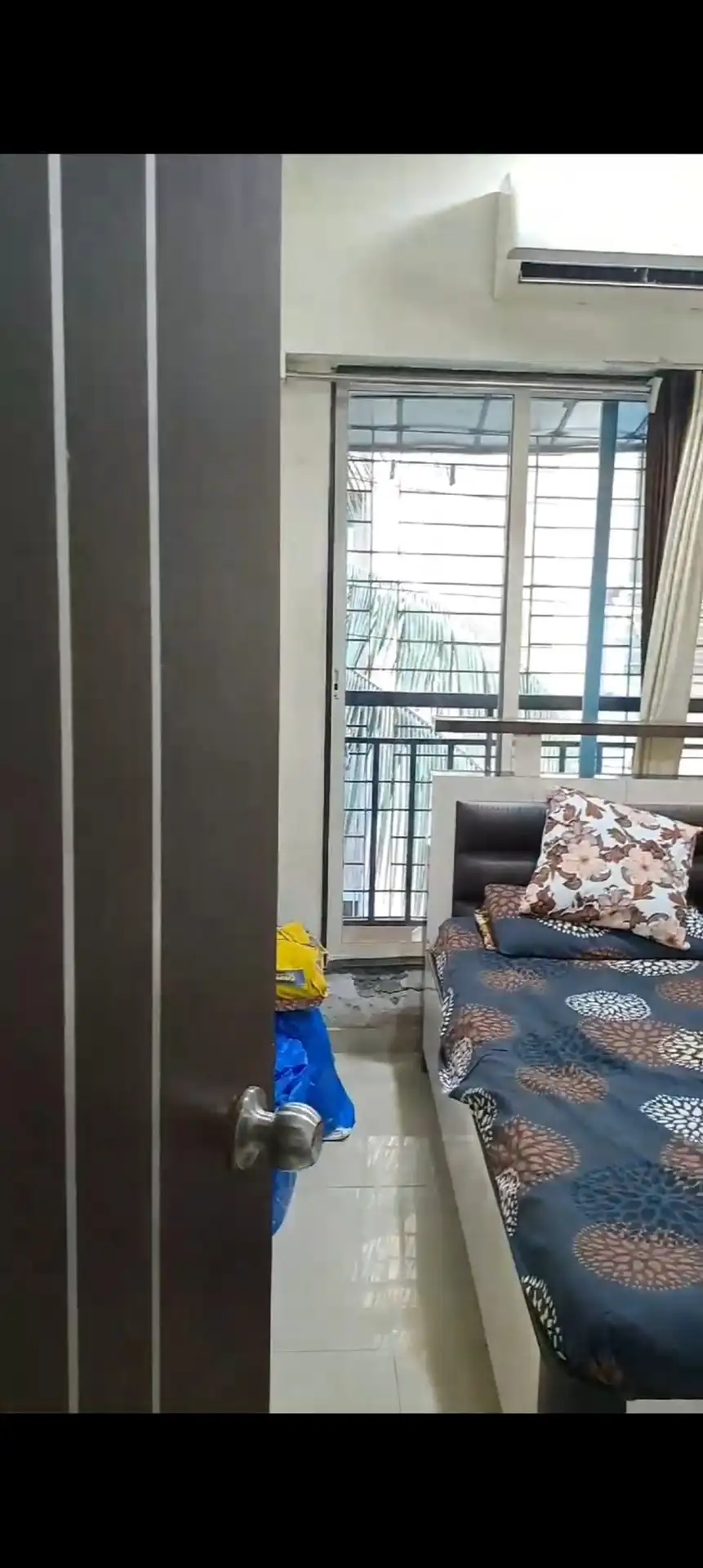 2 BHK Flat for Rent in Manali Apartment, Goregaon West