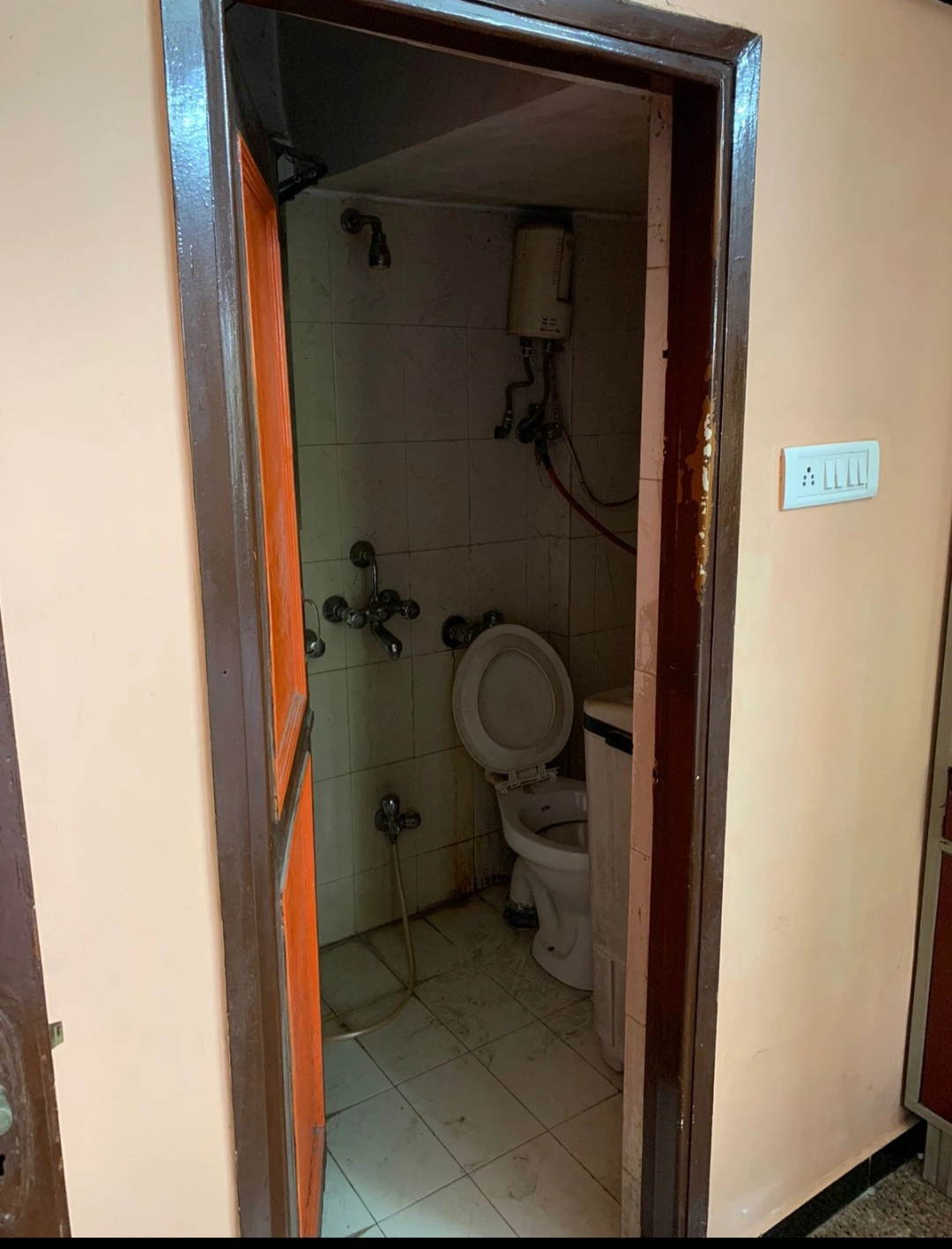 1 BHK Flat for Rent in Jyoti Complex , Malad East