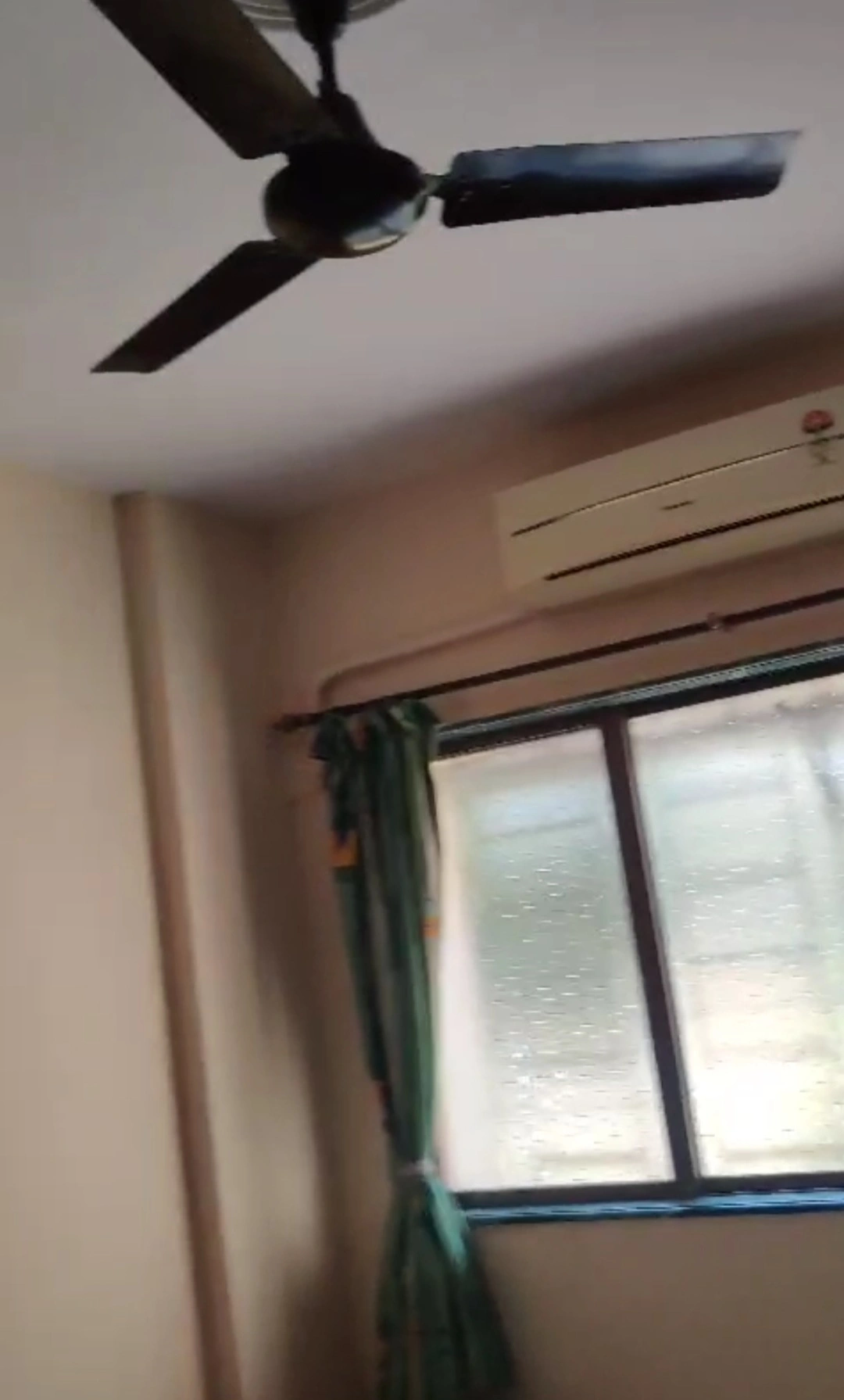 Studio apt Flat for Rent in Patidar Society , Malad West