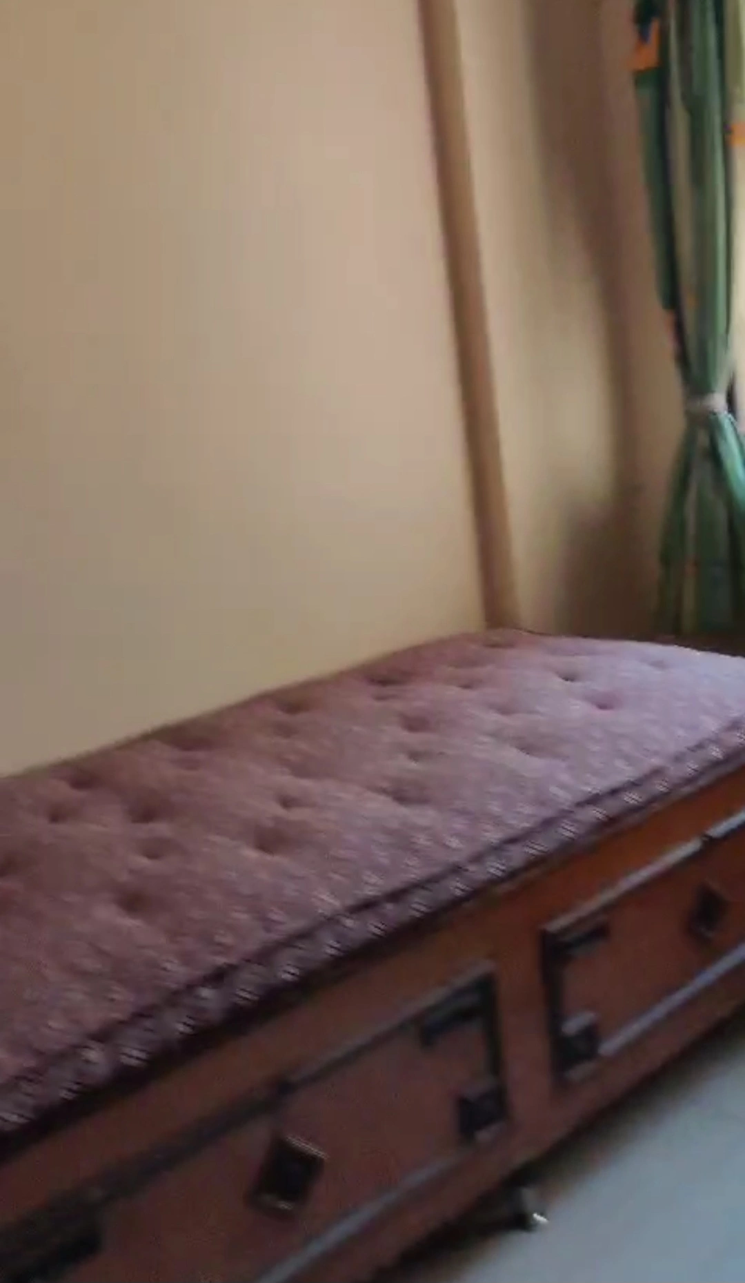 Studio apt Flat for Rent in Patidar Society , Malad West