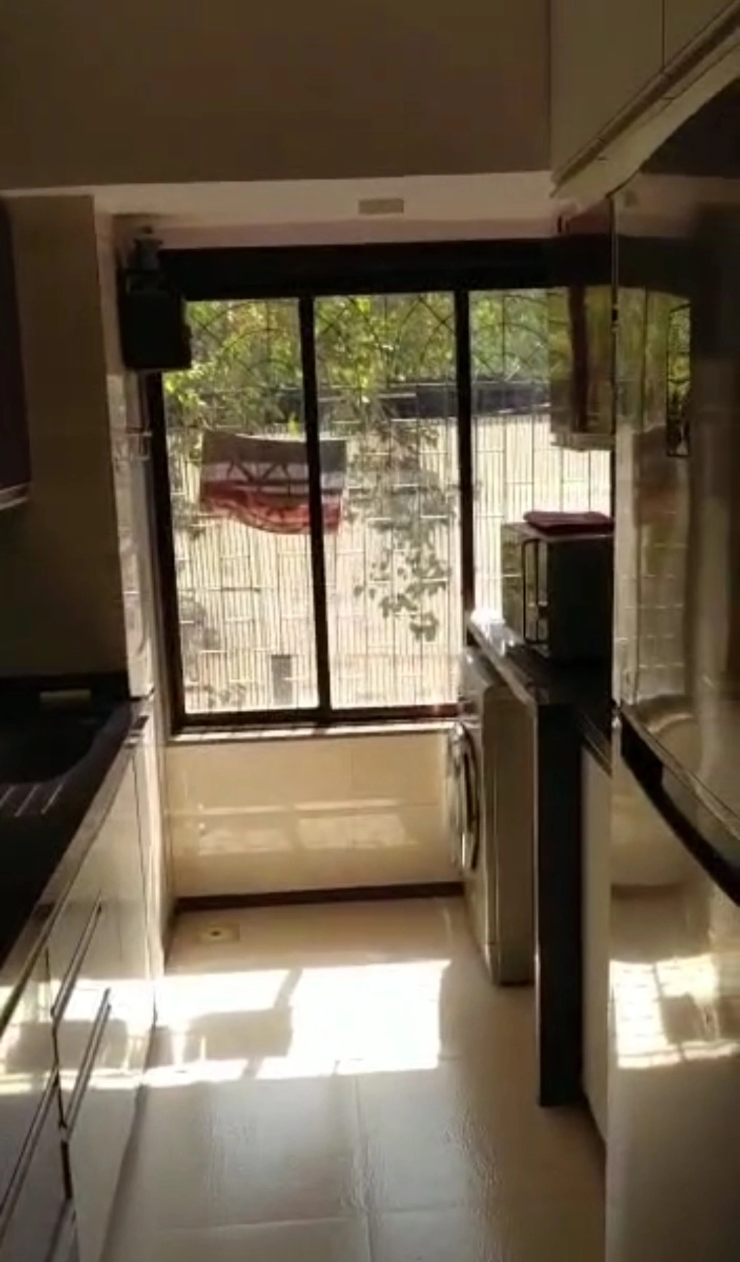 1 BHK Flat for Rent in Vasant Valley Complex, Malad East
