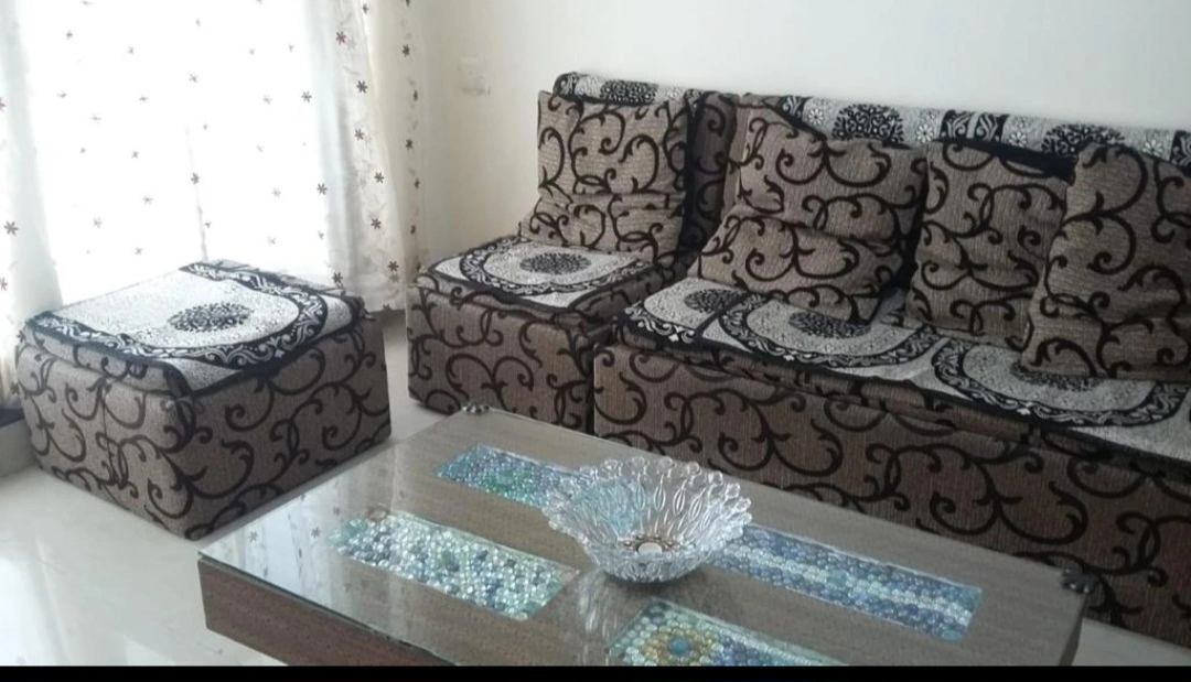 1 BHK Flat for Rent in Raheja Heights , Goregaon East