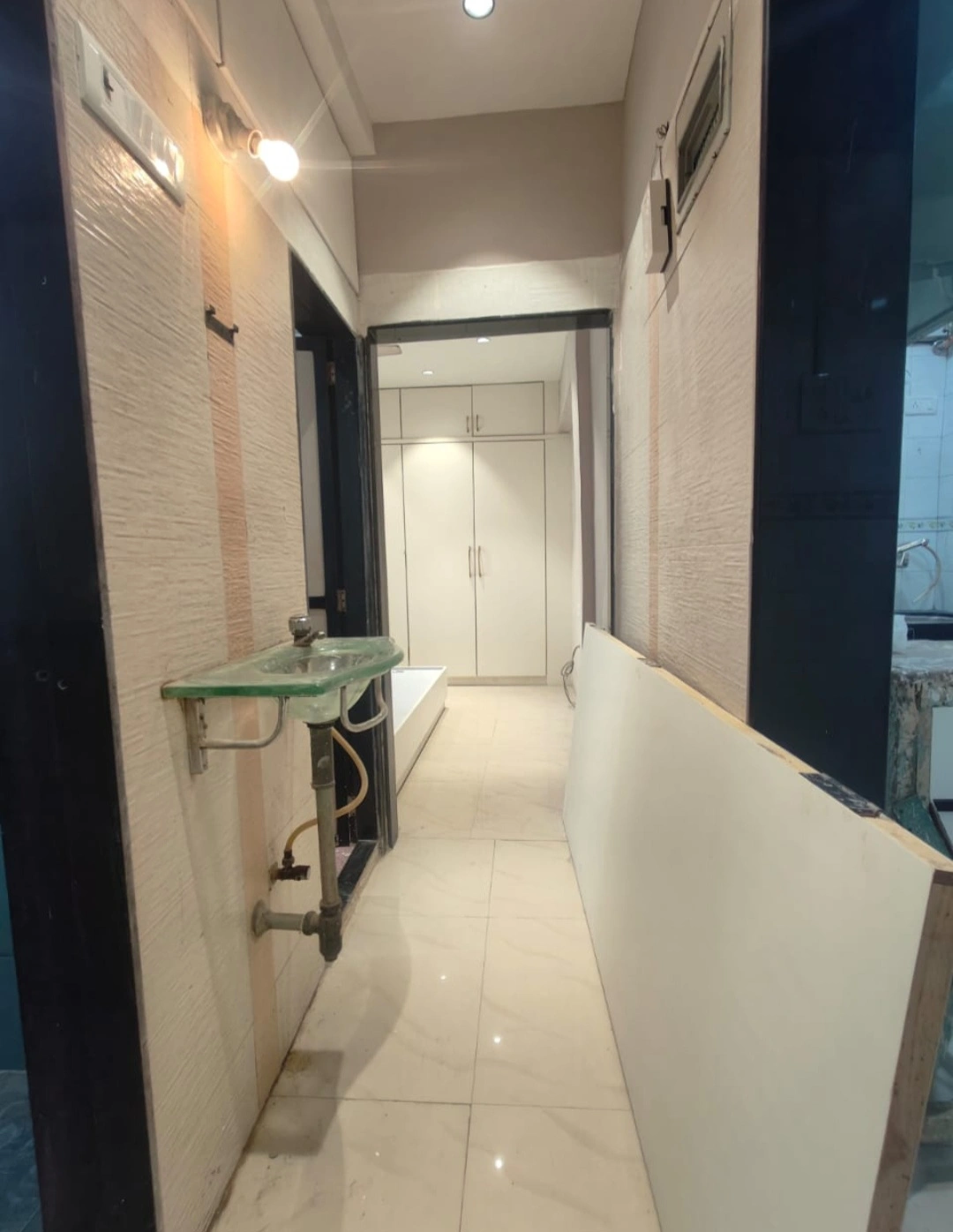 1 BHK Flat for Rent in Evershine Nagar, Malad West