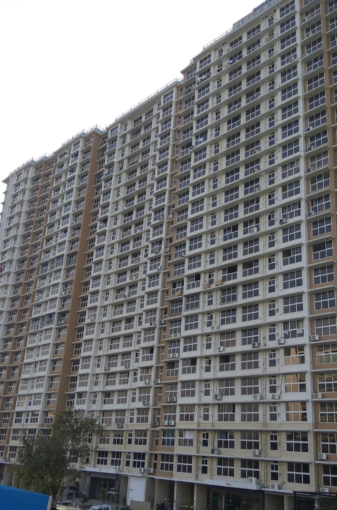 3 BHK Flat for Rent in Raheja Ridgewood , Goregaon East
