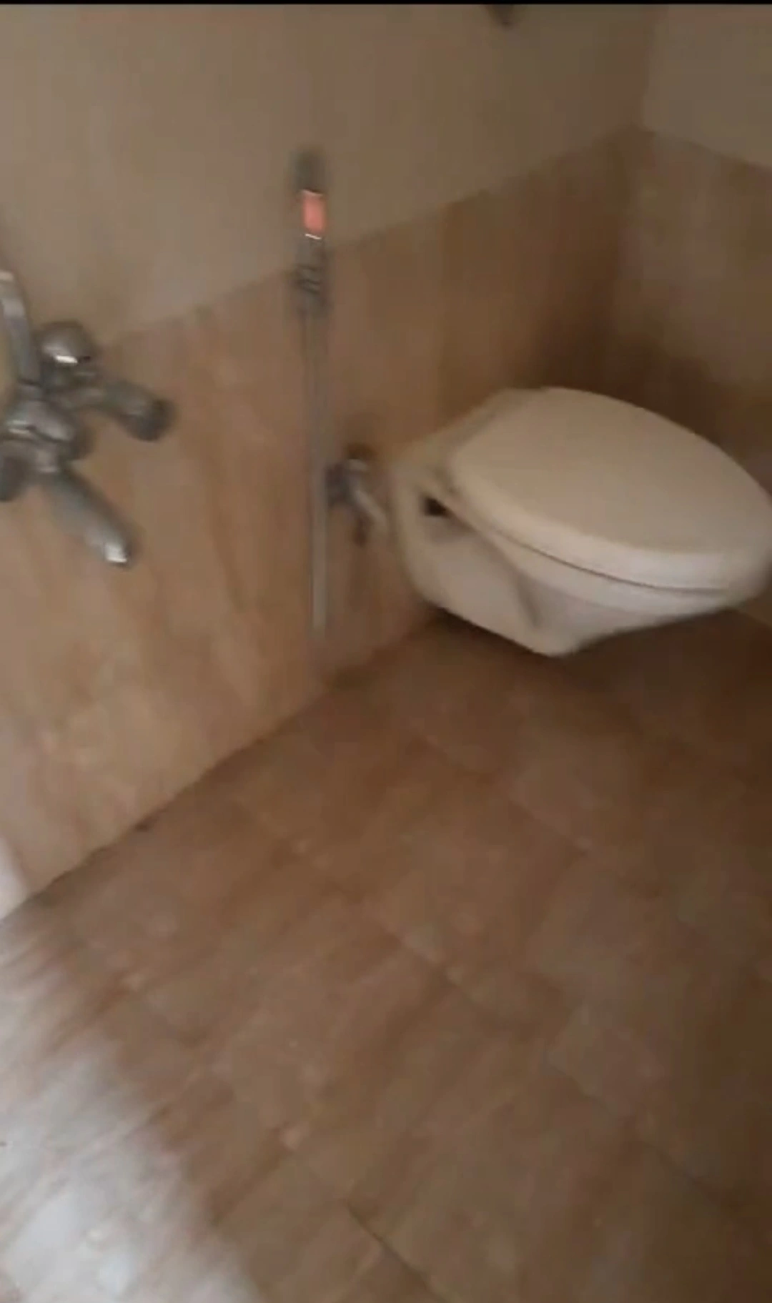 1 BHK Flat for Rent in Vini Vista (Rahul Tower), Goregaon West