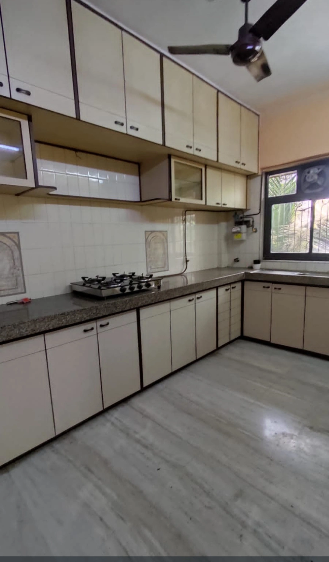 1 BHK Flat for Rent in Amit Apartment , Malad West