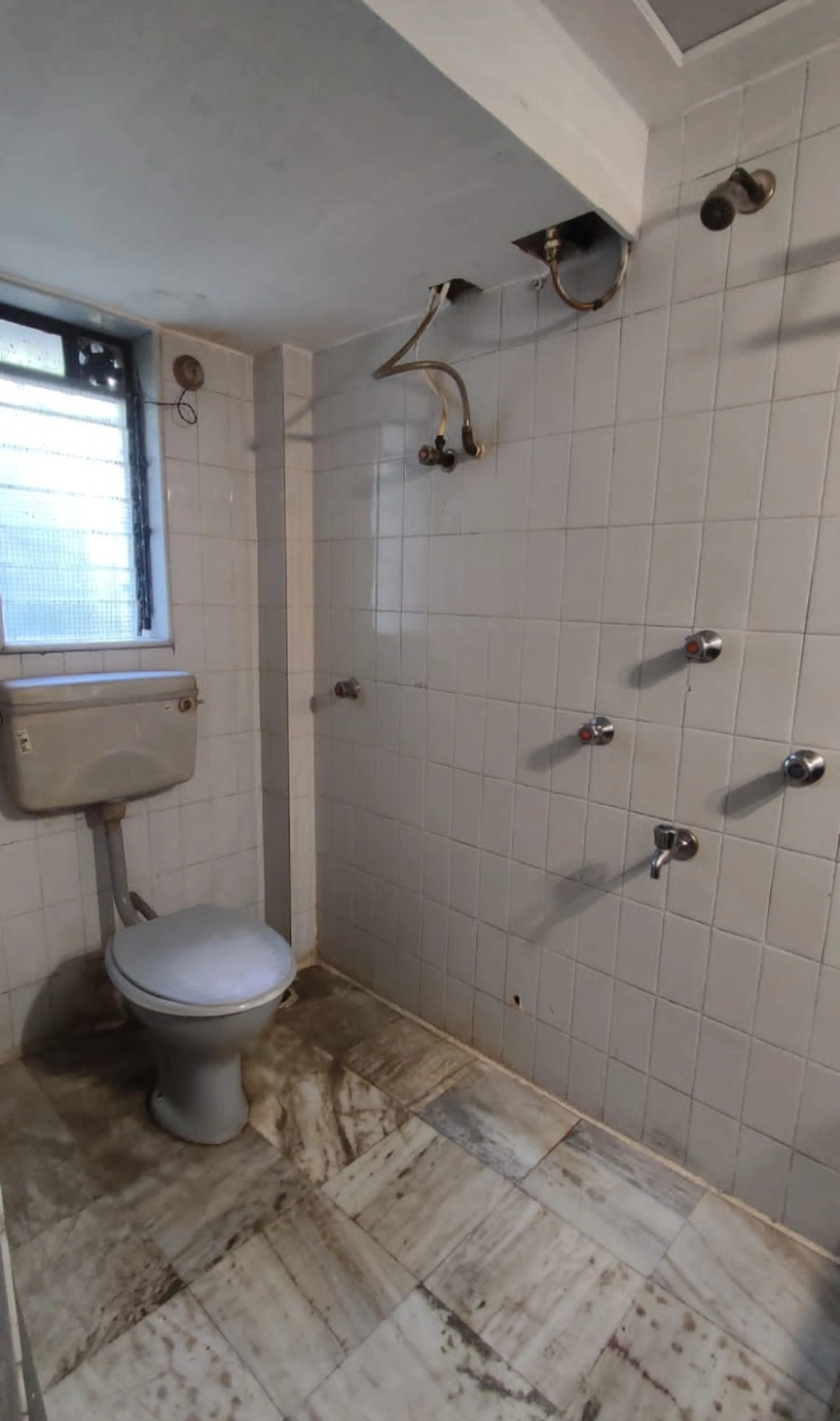1 BHK Flat for Rent in Amit Apartment , Malad West