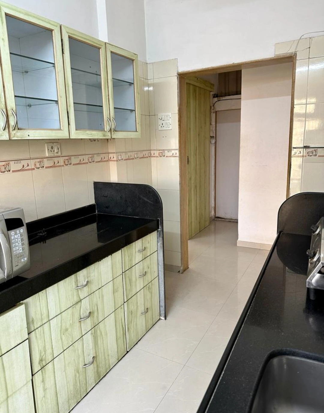 1 BHK Flat for Rent in Ashok Enclave , Malad West