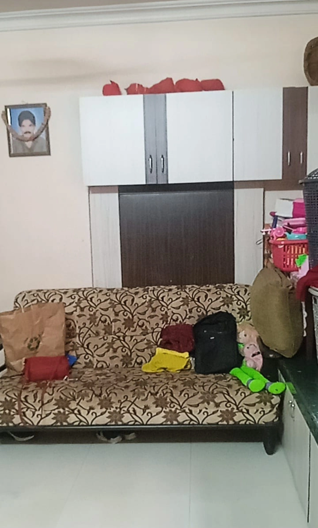 1 BHK Flat for Rent in Kshitij Complex, Goregaon East