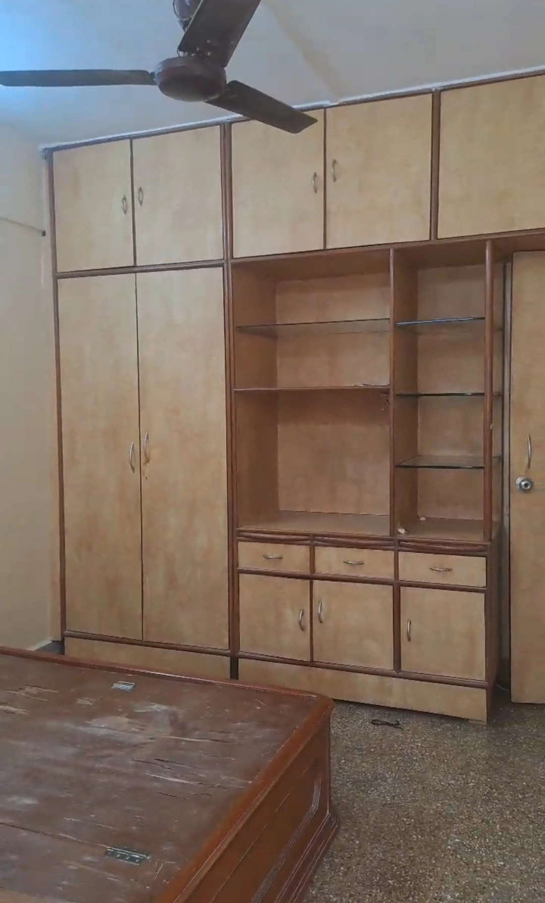 1 BHK Flat for Rent in Building No1, Goregaon West