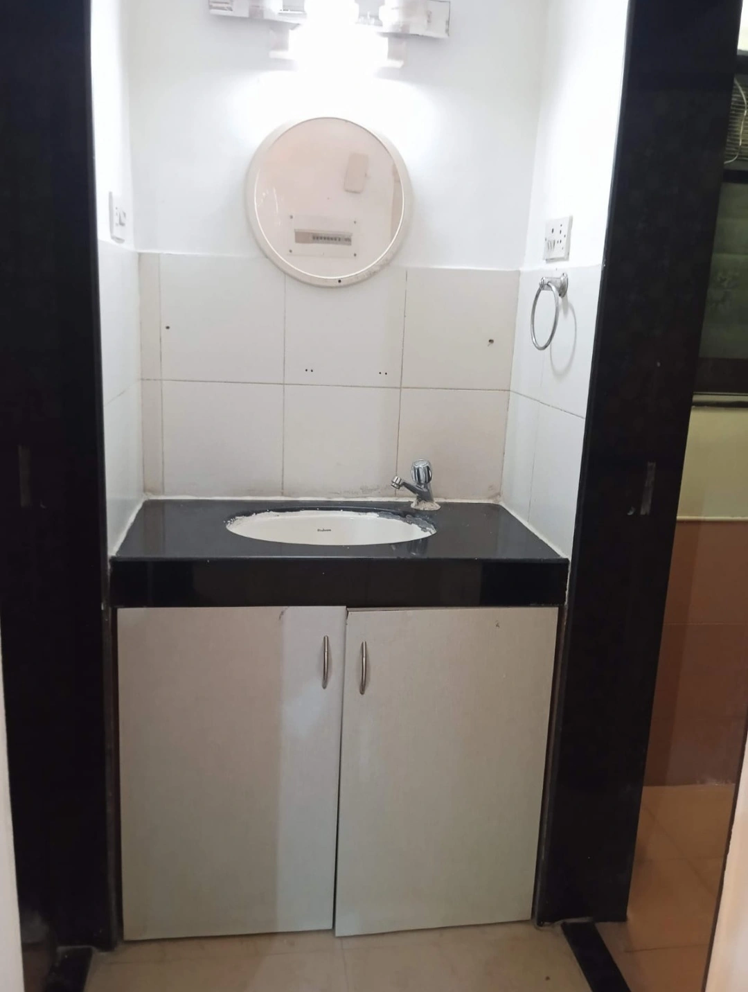 1 BHK Flat for Rent in Satellite Garden 2, Goregaon East