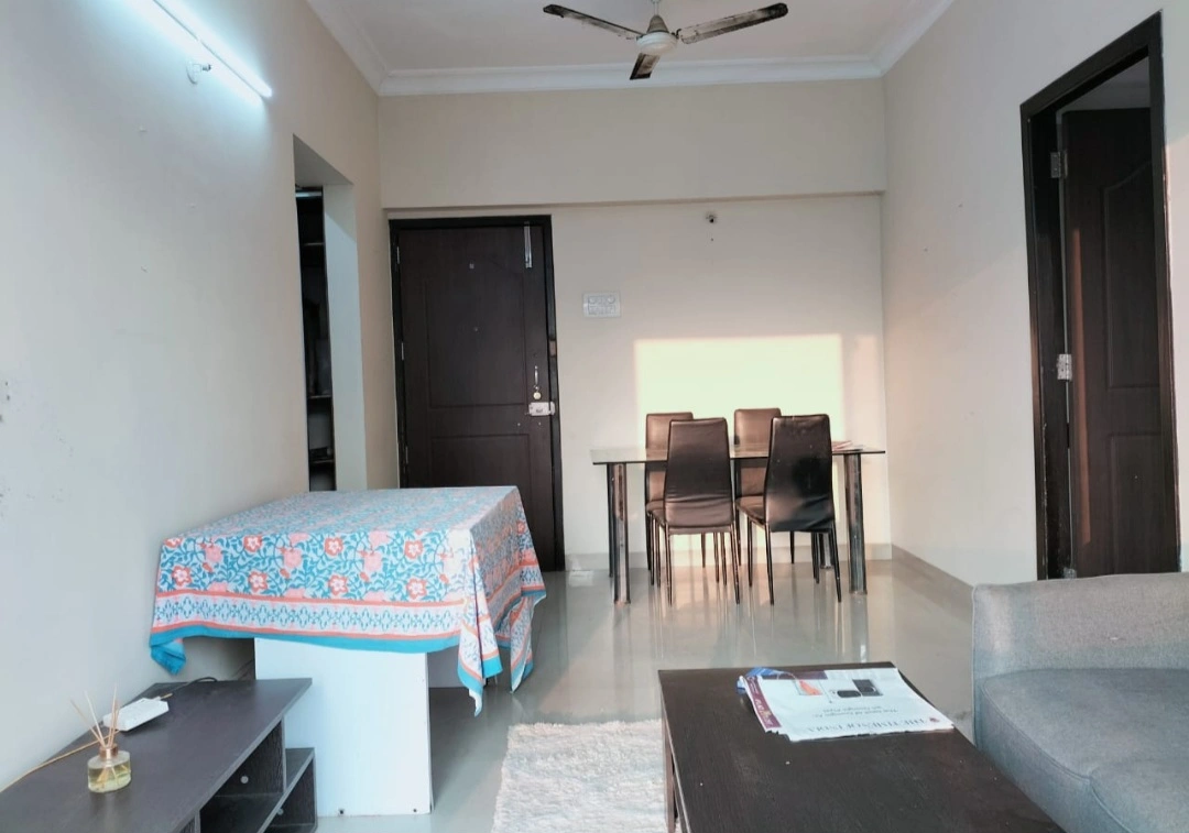 1 BHK Flat for Rent in Raheja Residency , Goregaon East