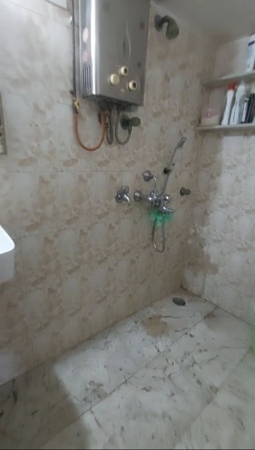 1 BHK Flat for Rent in Sai Milan Society, Goregaon East
