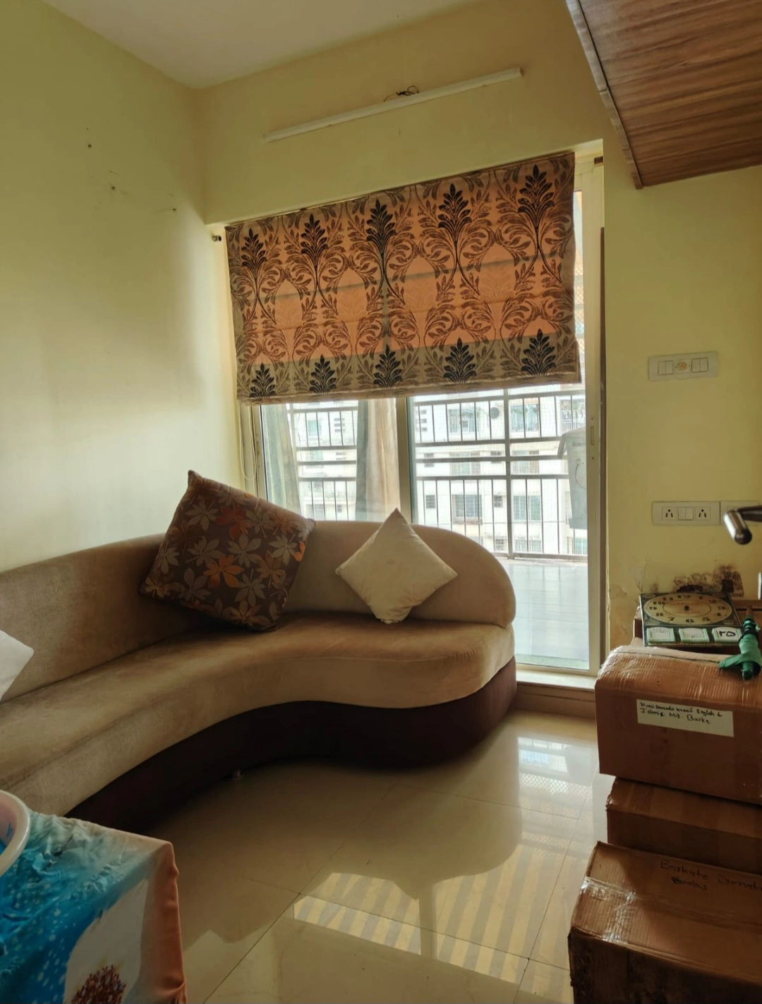 2.5 BHK Flat for Rent in Rustomjee Ozone, Goregaon West