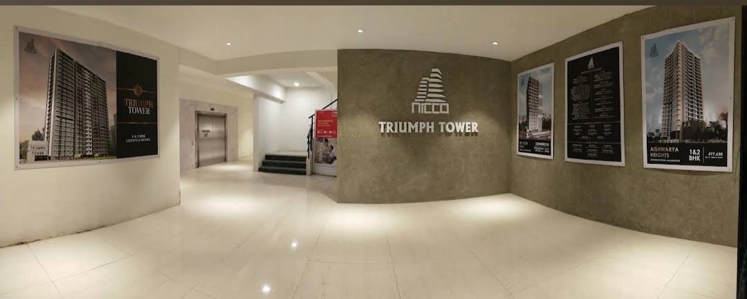 2 BHK Flat for Rent in Triumph Tower, Malad West